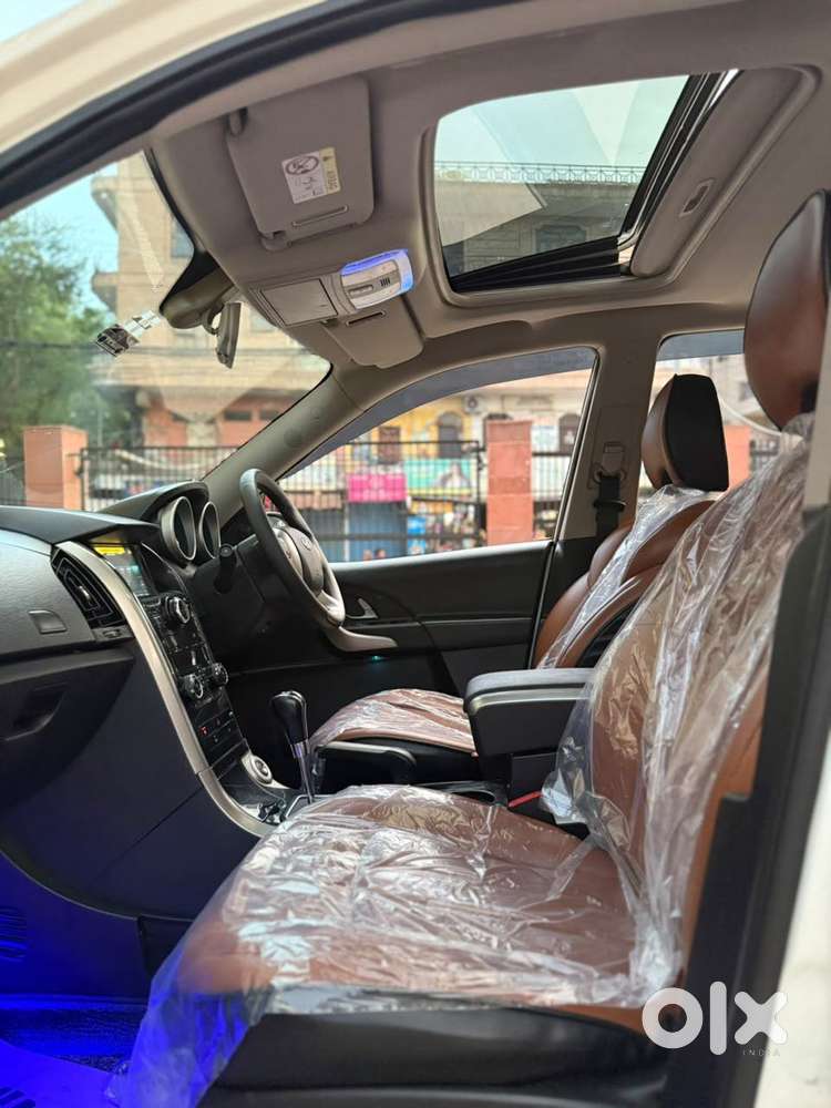 Mahindra Xuv500 W9 At 1.99, 2018, Diesel