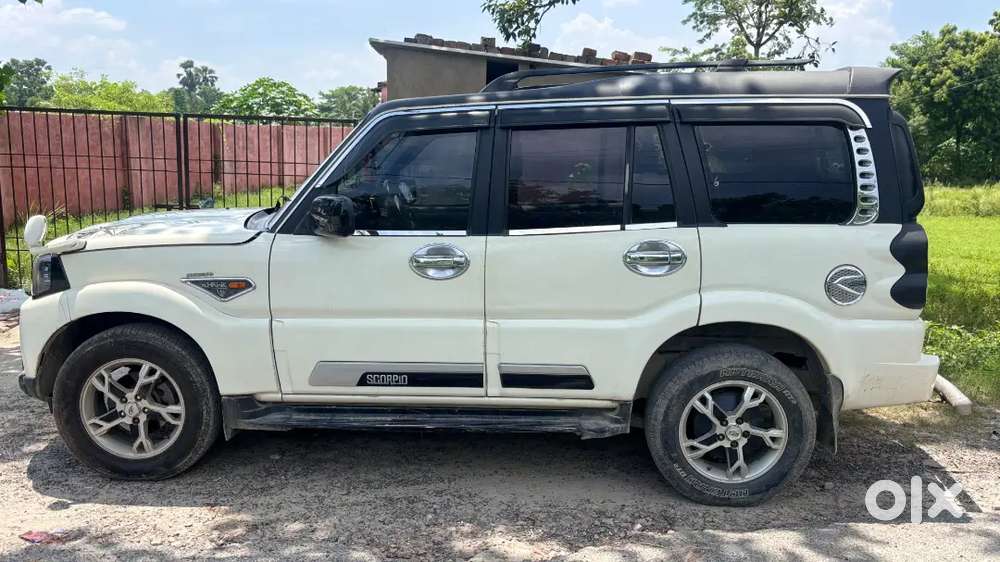 Mahindra Scorpio Diesel 2.2 2017