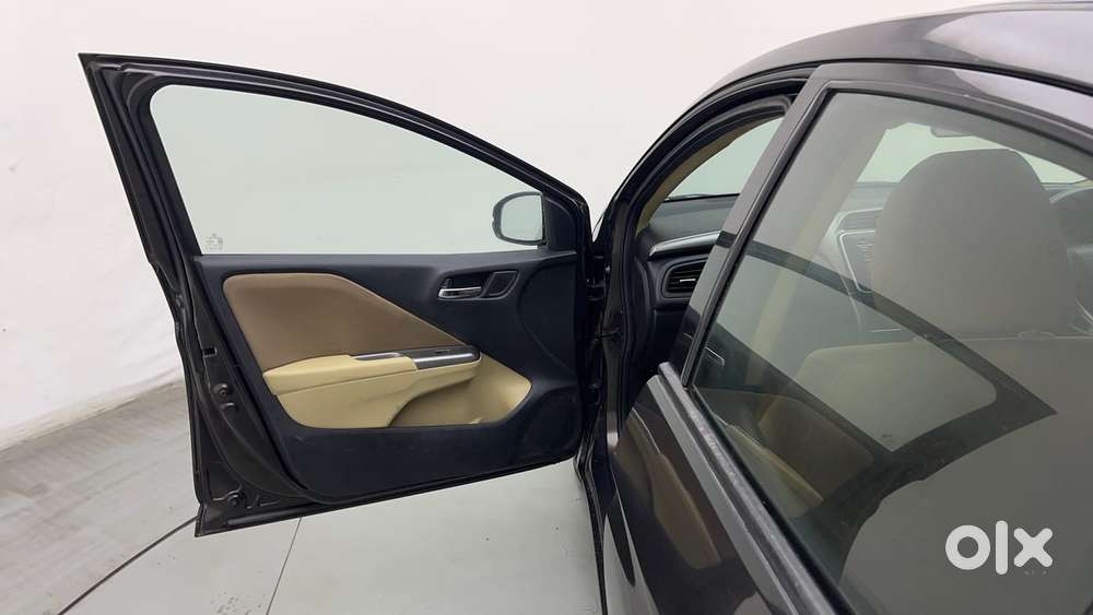 Honda City I-vtec S, 2015, Petrol