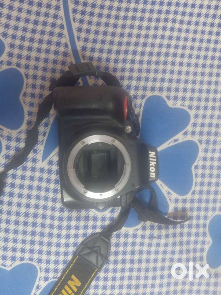 Nikon D3300 DSLR Camera Body for Sale