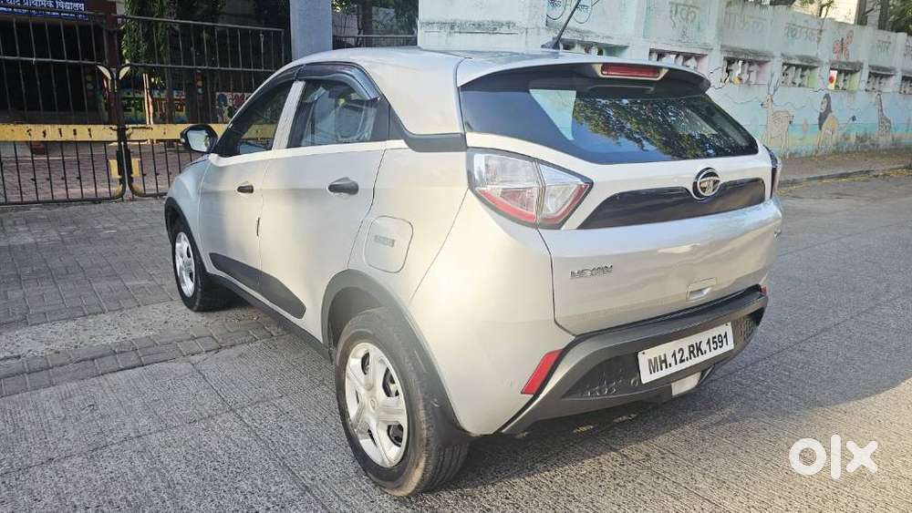 Tata Nexon 1.2 Revotron Xma Amt (s), 2019, Diesel