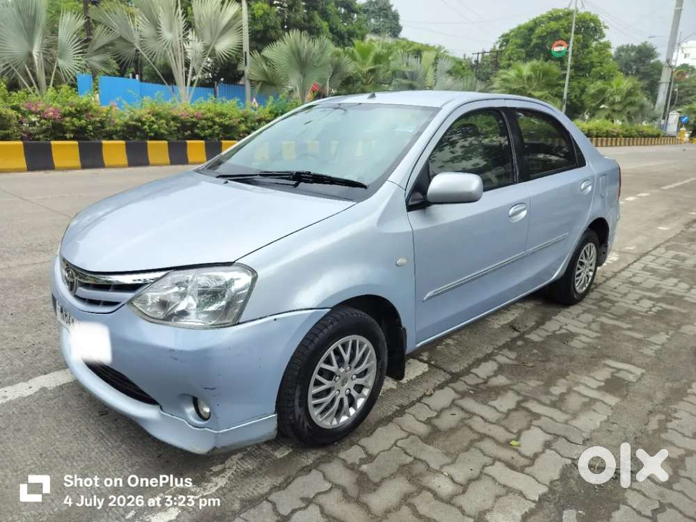 Toyota Etios 1.5 V, 2011, Petrol