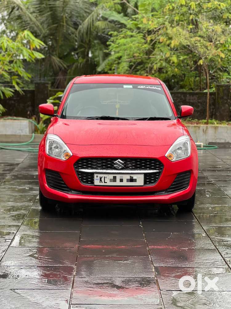 Maruti Suzuki Swift 1.2 Lxi (o), 2023, Petrol
