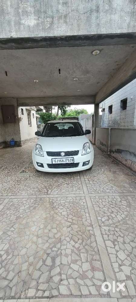 Maruti Suzuki Swift 2010
