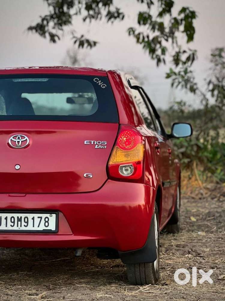 Toyota Etios Liva 2011-2012 G, 2012, Cng & Hybrids