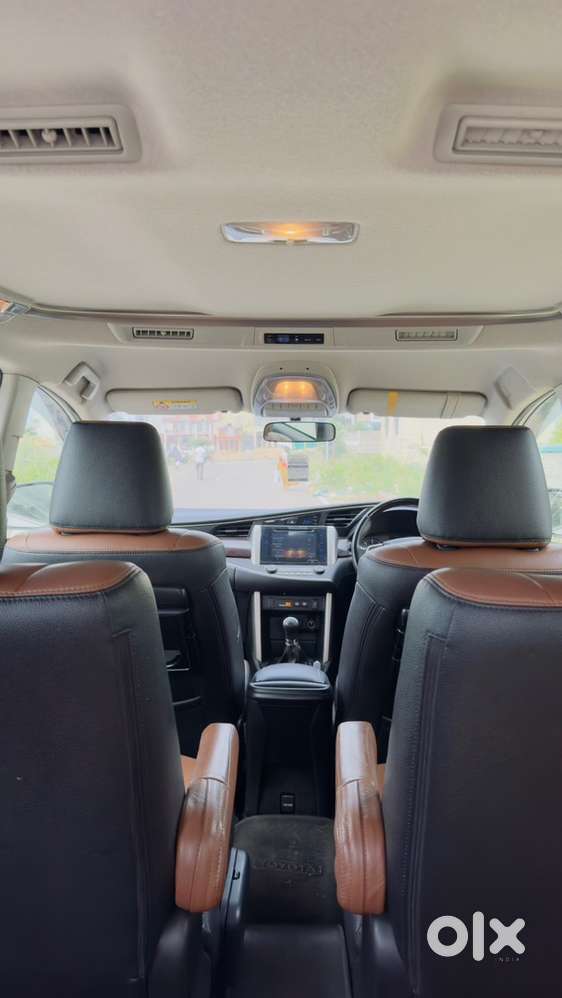 Toyota Innova Crysta 2020