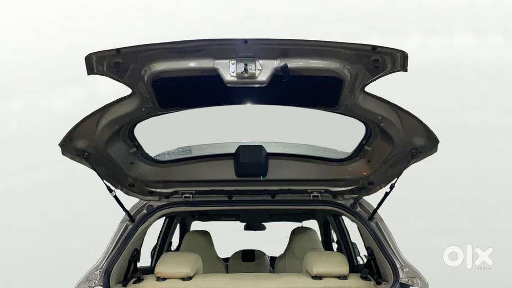 Mahindra Kuv100 Nxt 1.2 K8 Petrol 6 Str, 2018, Petrol