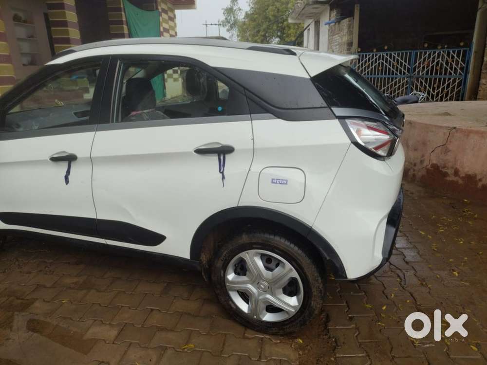 Tata Nexon Petrol 2022