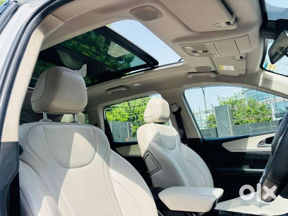 Mahindra Xuv700 Ax7 Luxury Pack Awd, 2022, Diesel