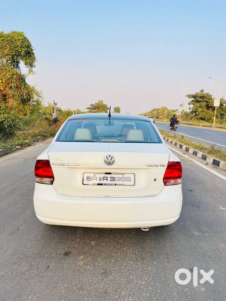 Volkswagen Vento 2010-2013 Diesel Highline, 2013, Diesel