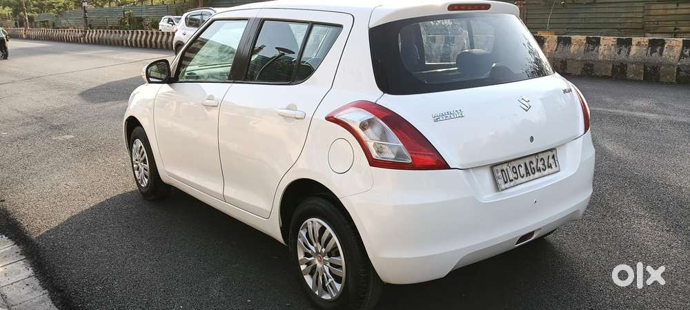 Maruti Suzuki Swift 1.2 Vxi (o), 2013, Petrol