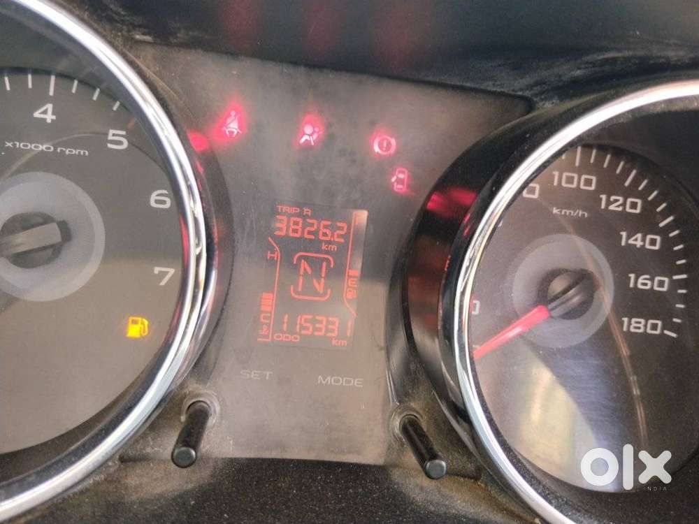 Mahindra Tuv 300 Mhawk100 T8, 2017, Diesel