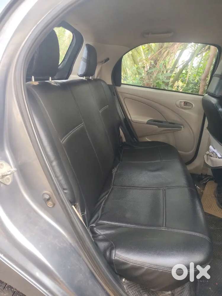 Toyota Etios Liva 2015