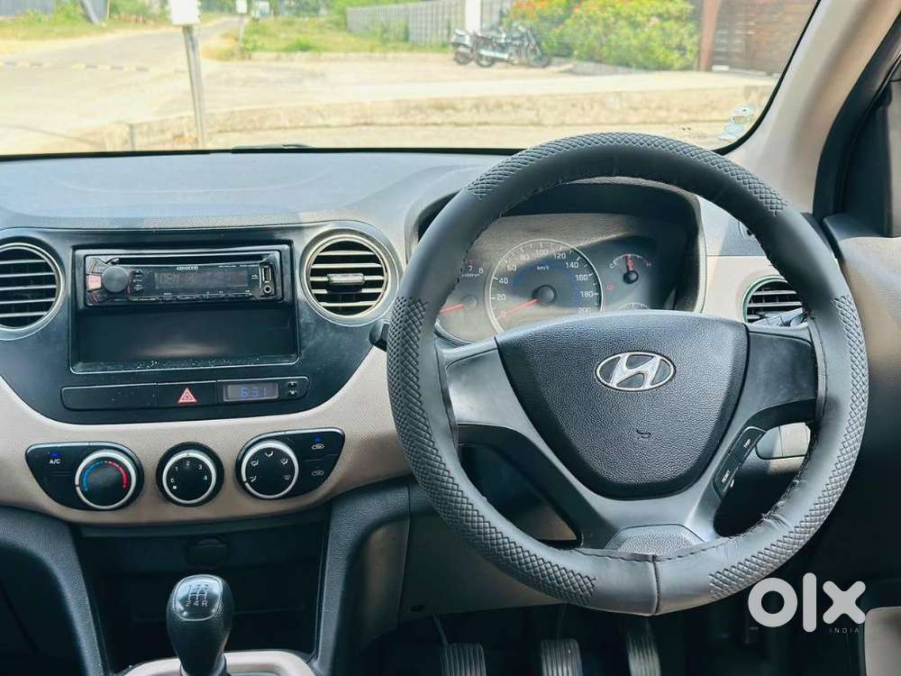 Hyundai Grand I10 Magna, 2015, Petrol