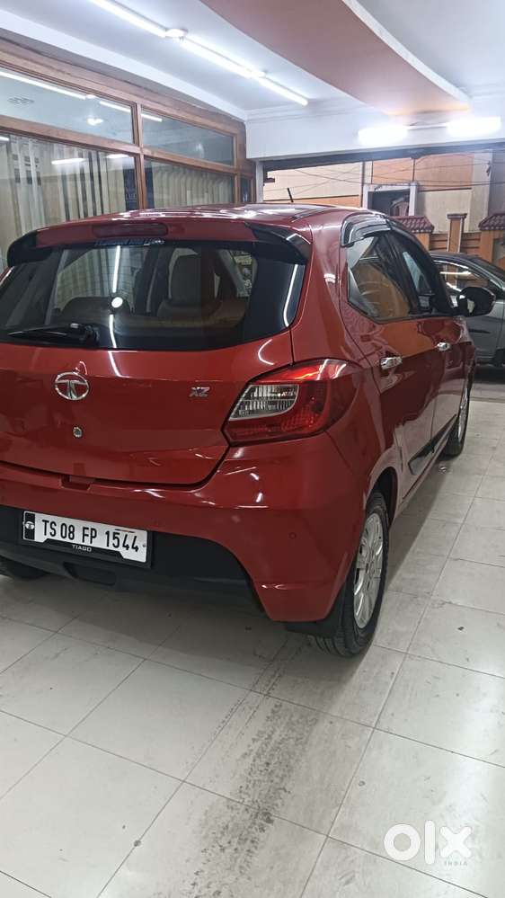 Tata Tiago Xz, 2017, Petrol