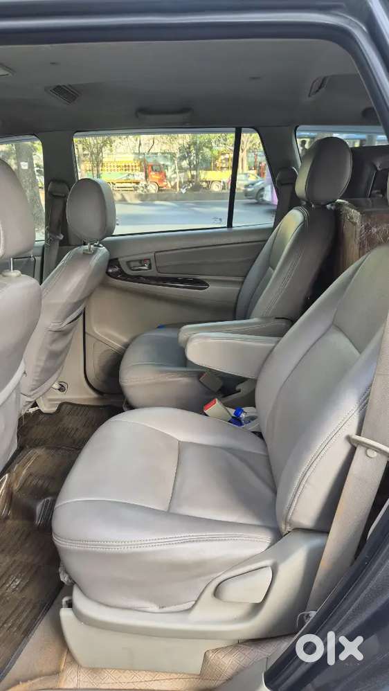 Toyota Innova 2013 Diesel 234500 Km Driven