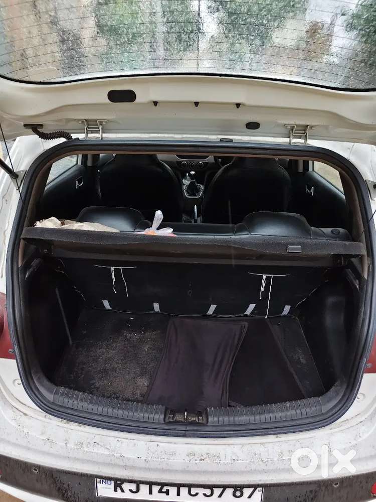 Hyundai Grand I10 Sportz 2017 Variant