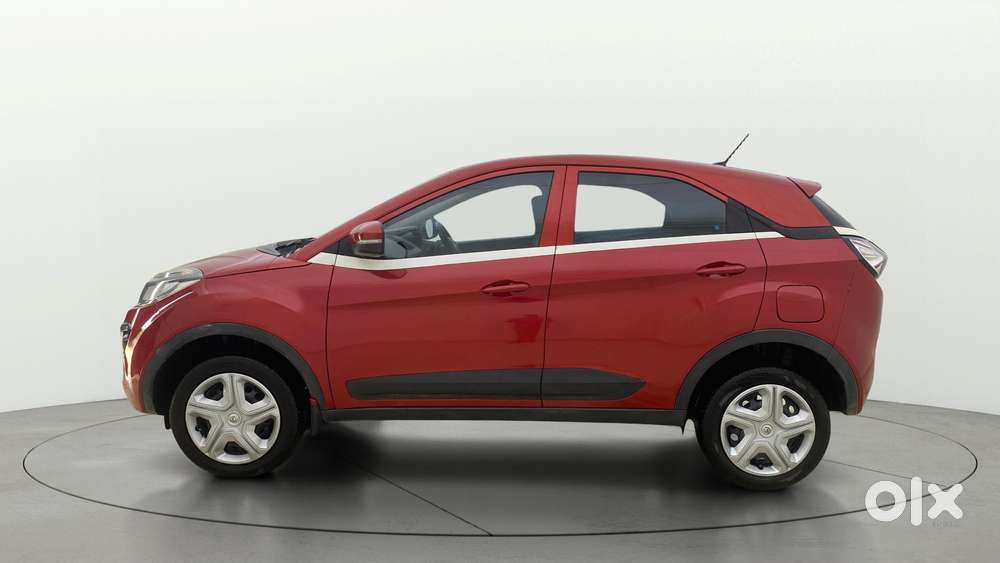 Tata Nexon 1.5 Revotorq Xm, 2018, Diesel