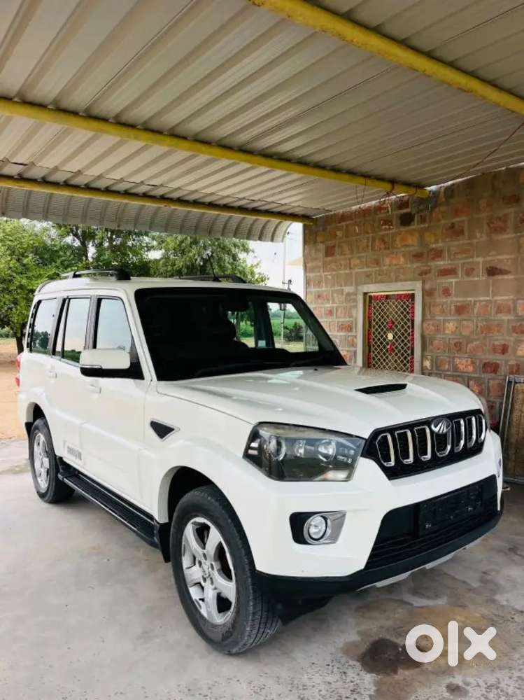Mahindra Scorpio Classic 2020