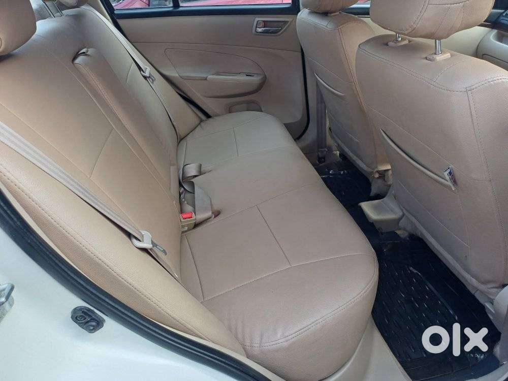 Maruti Suzuki Swift Dzire 1.2 Vxi Bsiv, 2013, Petrol