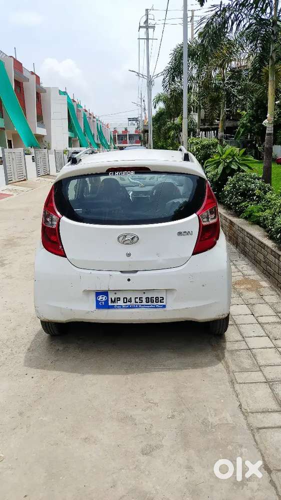 Hyundai Eon Magna 2017