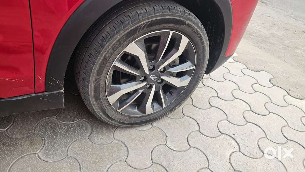 Mahindra Xuv300 W8 Amt Optional Diesel, 2019, Diesel