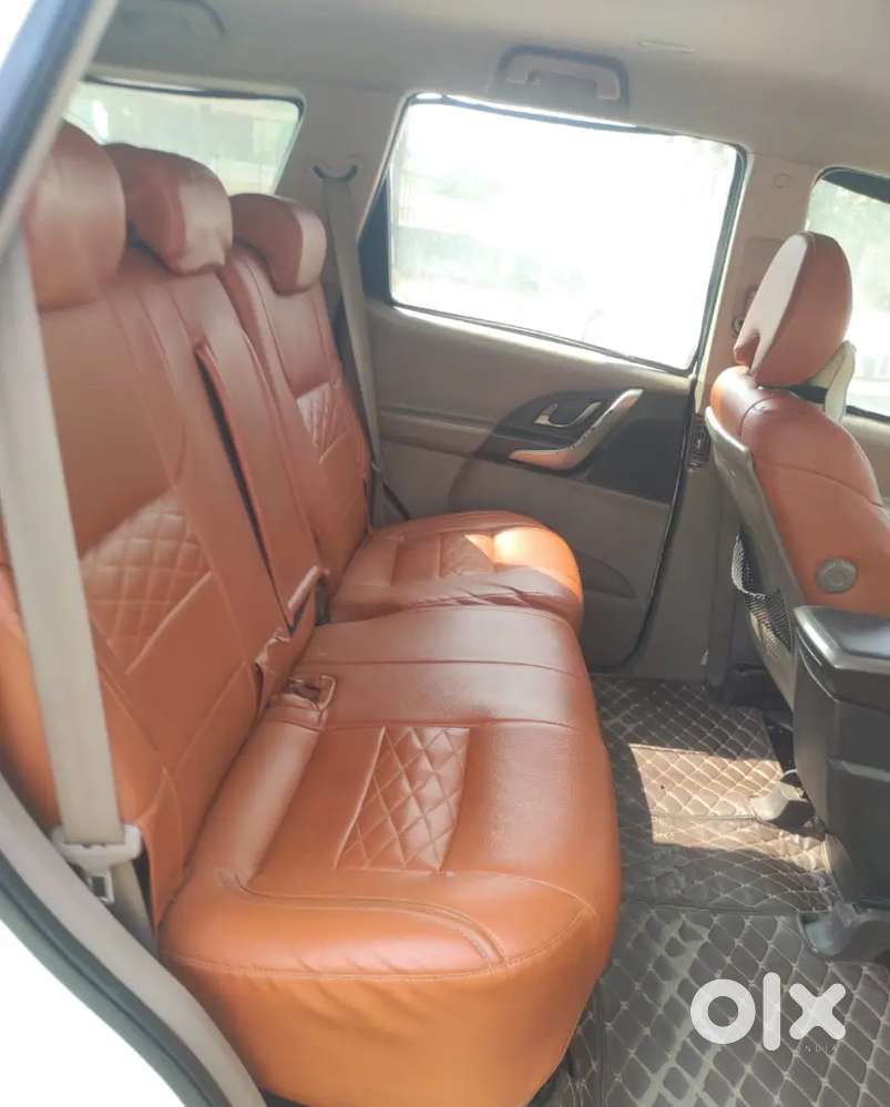 Mahindra Xuv500 2014