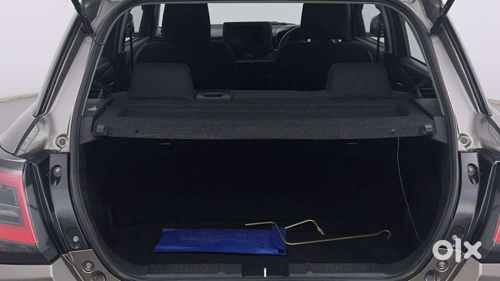 Maruti Suzuki Swift Vvt Vxi, 2025, Petrol