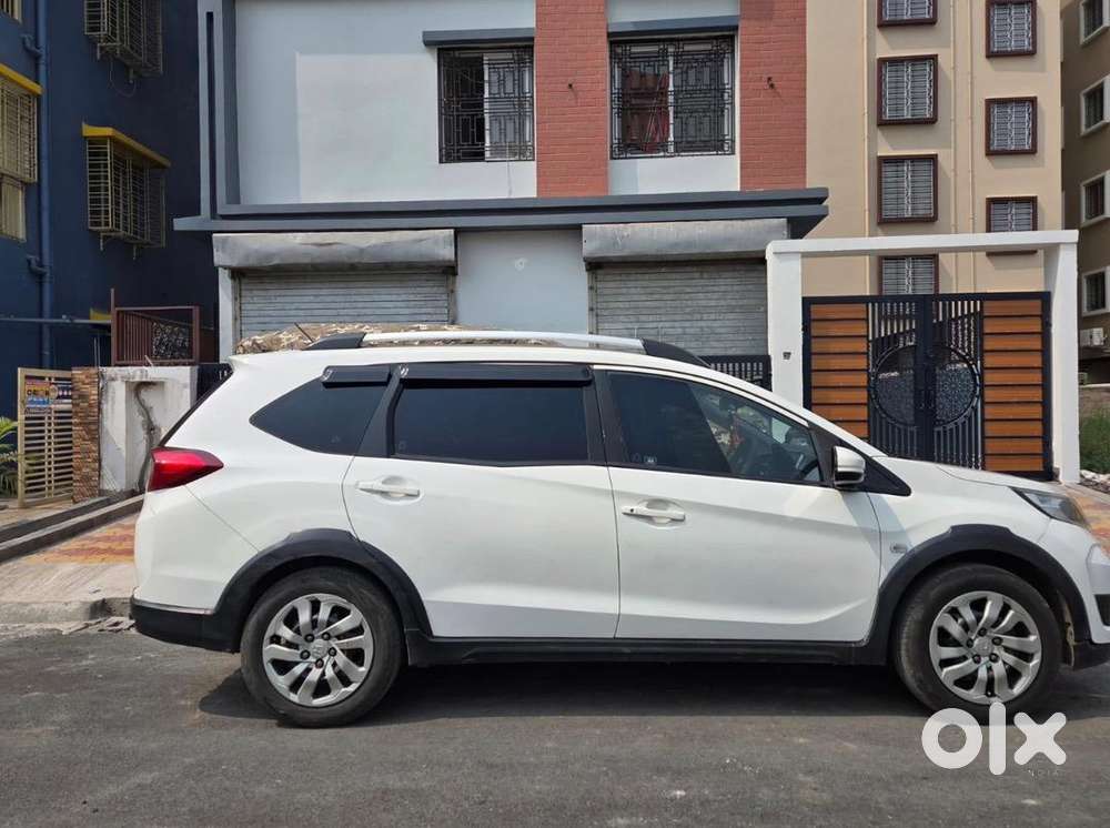 Honda Br-v 2016 Petrol Good Condition