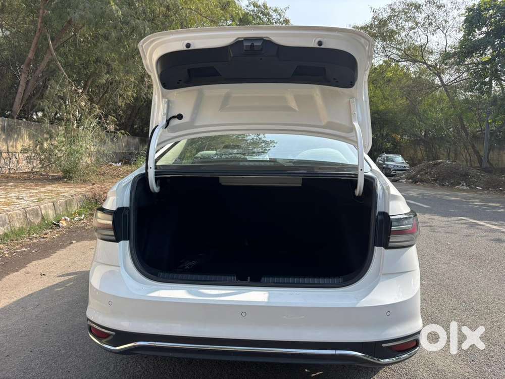 Volkswagen Virtus 1.0 Topline Tsi, 2025, Petrol