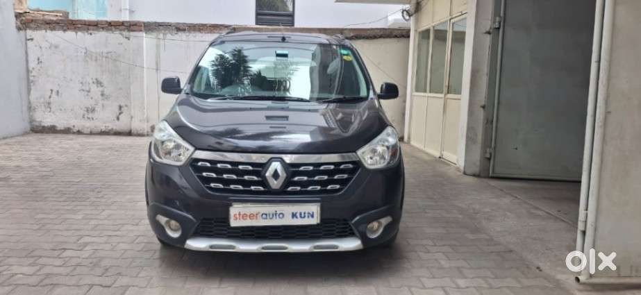 Renault Lodgy Stepway 110ps Rxz 7s, 2018, Petrol