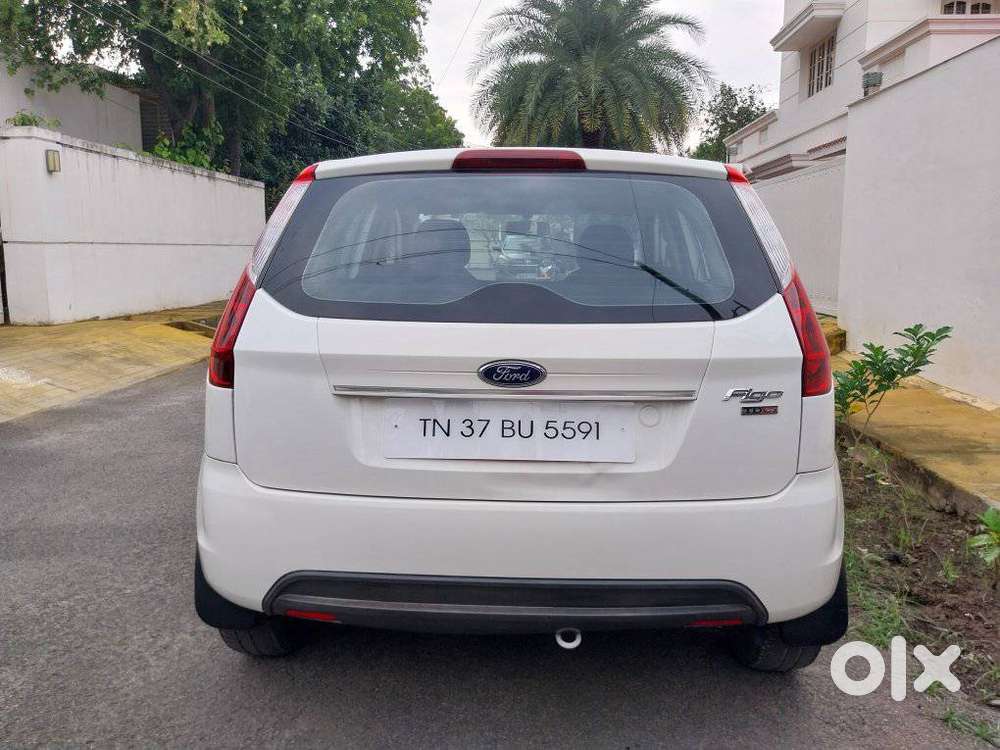 Ford Figo 2010-2012 Petrol Zxi, 2011, Diesel