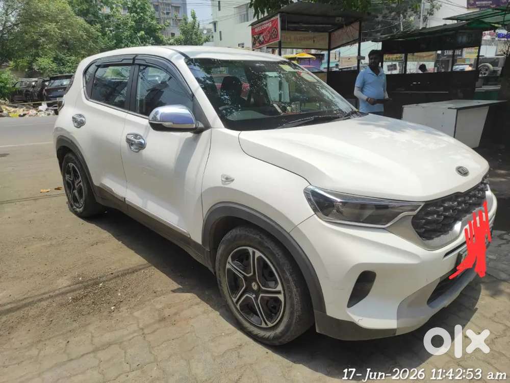 Kia Sonet Petrol 2020