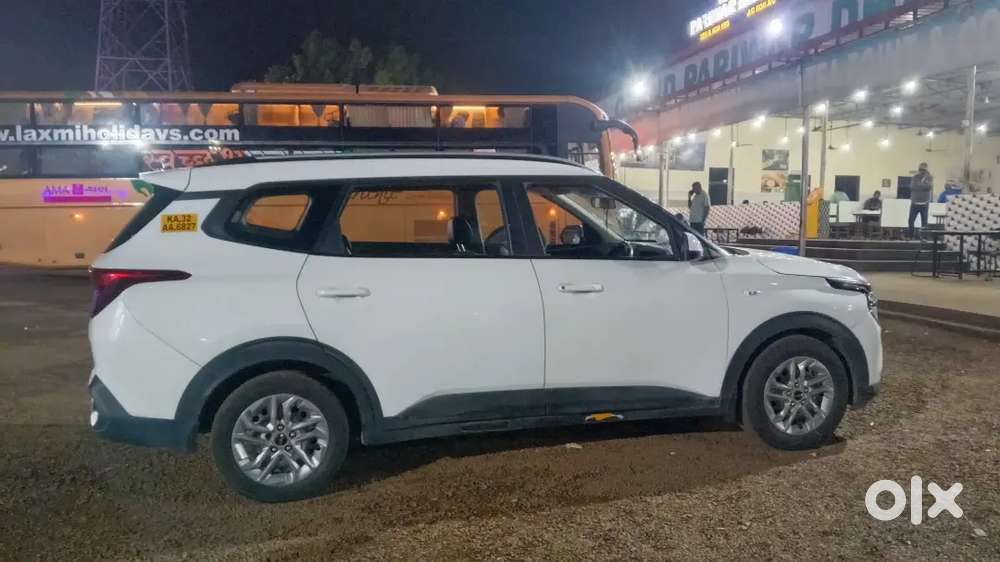 Kia Carens 2023 Diesel 146000 Km Driven