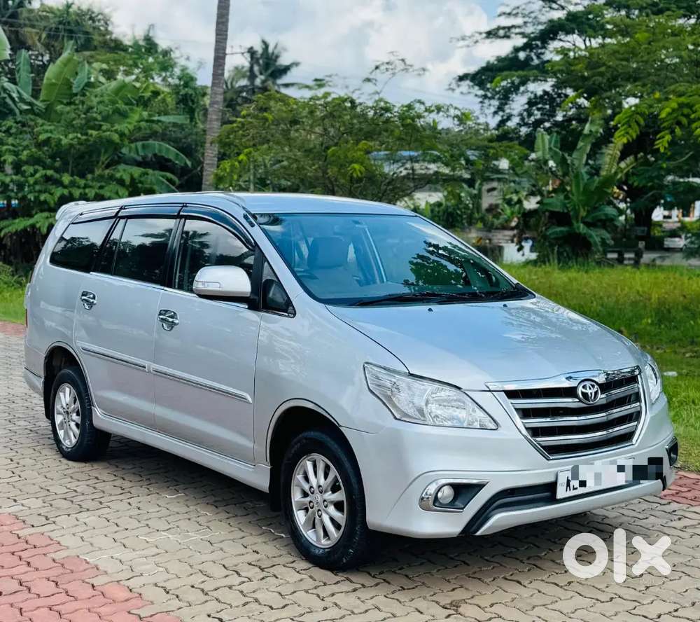 Toyota Innova 2012 - Cars - 1821757343