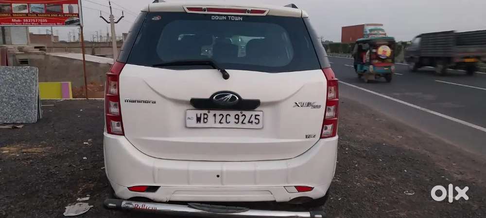 Mahindra Xuv500 2014 Diesel 65000 Km Driven