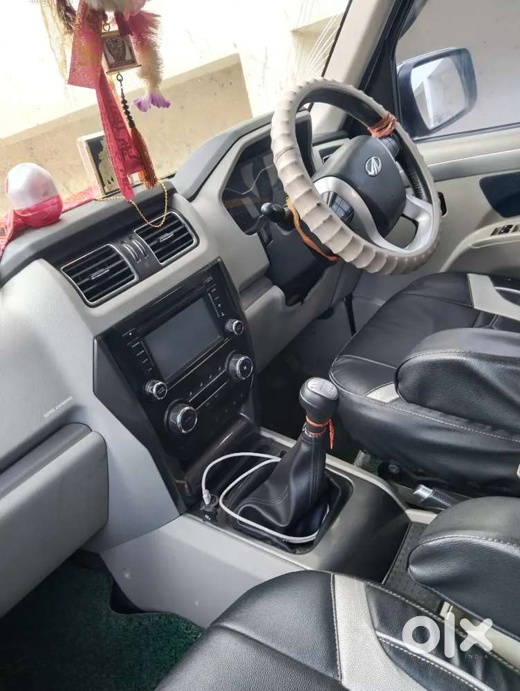 Mahindra Scorpio S11 2018