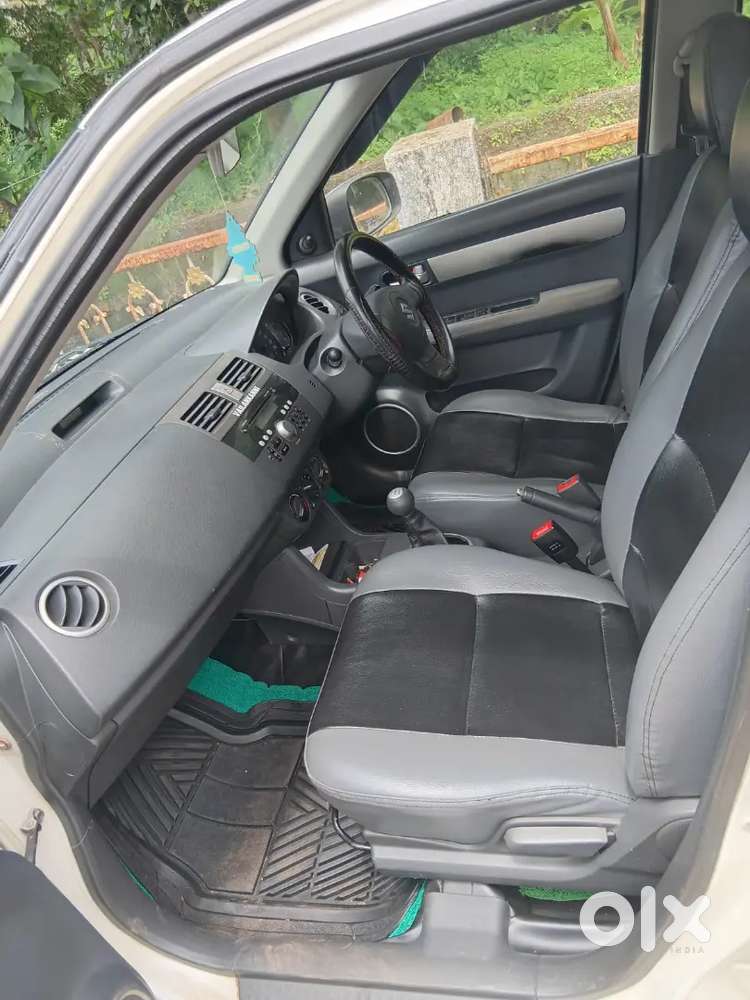 Maruti Suzuki Dzire 2011