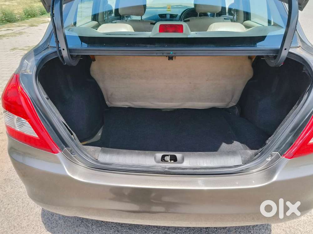 Maruti Suzuki Swift Dzire 1.2 Lxi, 2015, Petrol