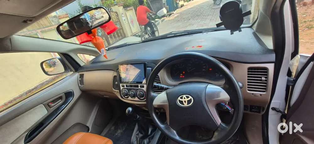 Toyota Innova 2015 Diesel Well Maintained