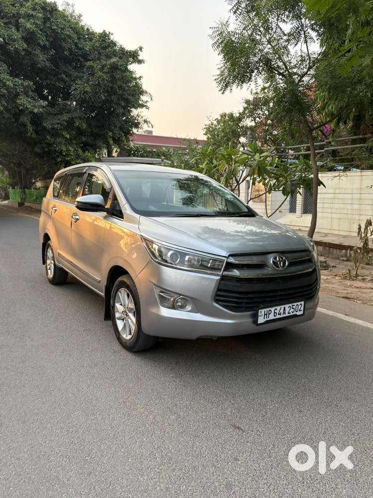Toyota Innova Crysta 2.4 V, 2016, Diesel