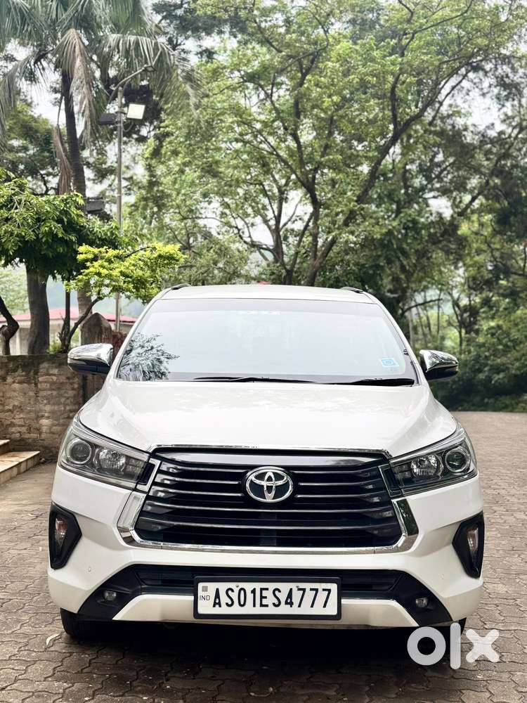 Toyota Innova Crysta 2.4 V 8 Str, 2020, Diesel