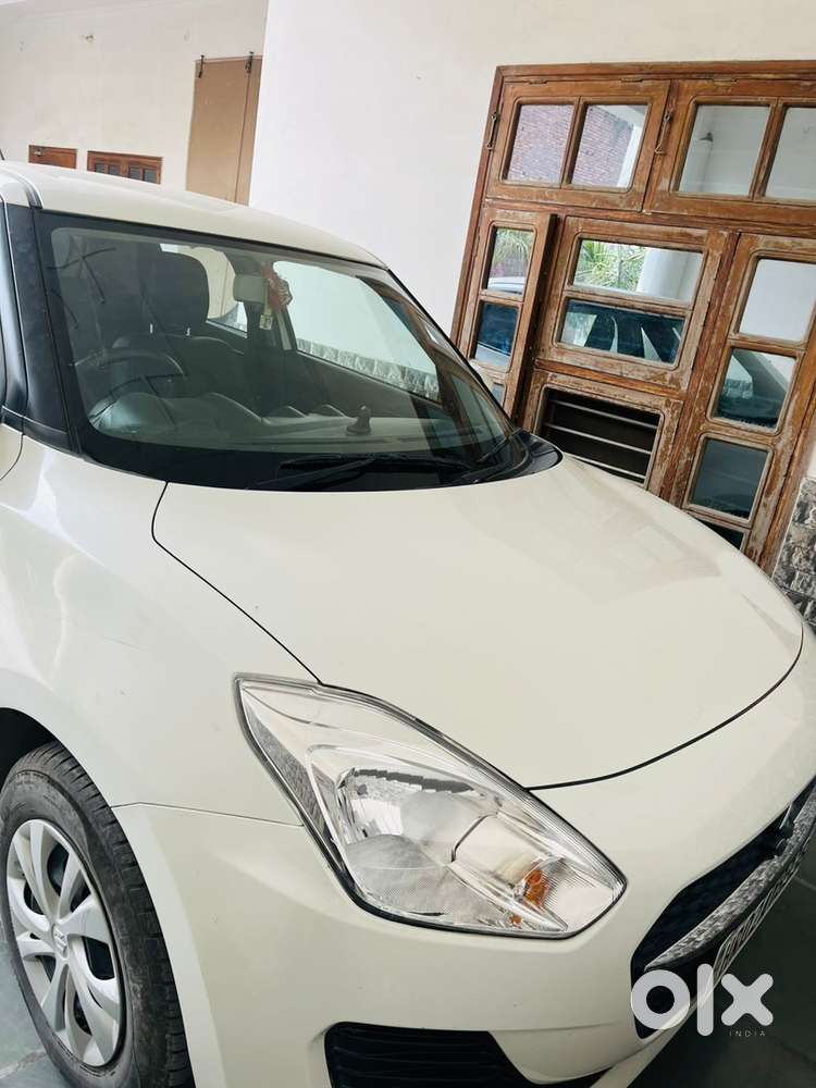 Maruti Suzuki Swift 2023 Petrol 30000 Km Driven