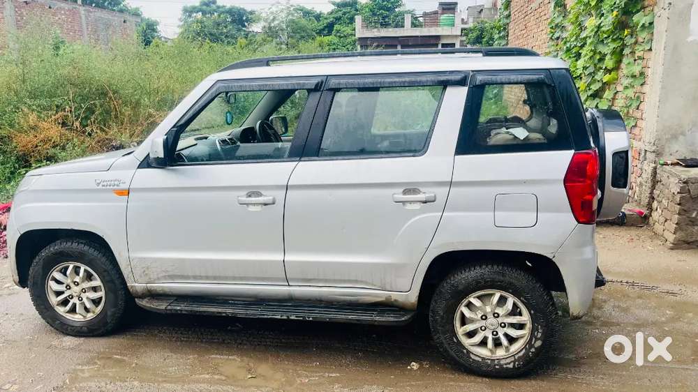 Mahindra Tuv 300 2016