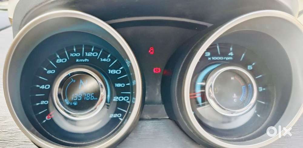 Mahindra Xuv500 W9, 2018, Diesel