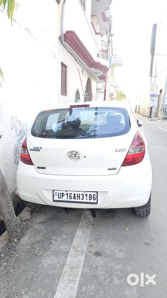 Hyundai I20 2012 Diesel Well Maintained Army Person Car