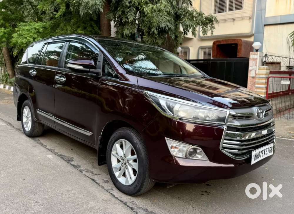 Toyota Innova Crysta [2020-ongoing] 2.4 Gx 8 Str, 2017, Diesel