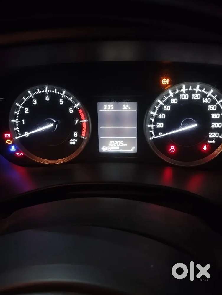 New Gadi Only 10000 Km Chali H