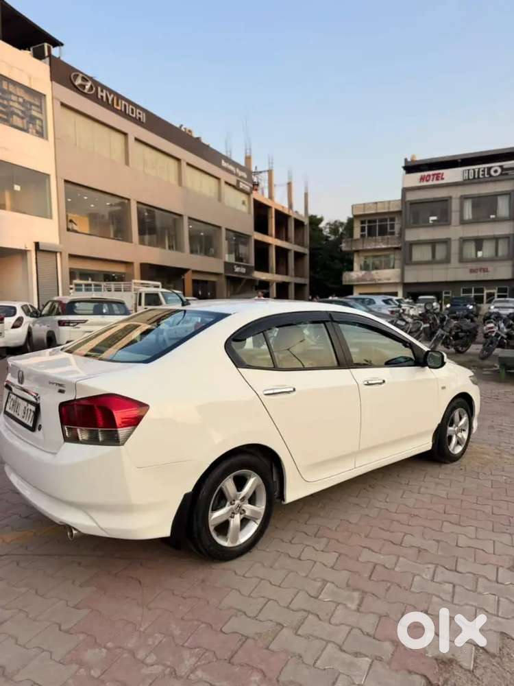 2009 Passing Till 2030. Good Condition Car