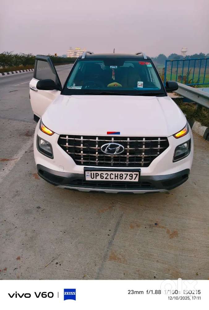 Hyundai Venue N Line 2022 Petrol 70000 Km Driven